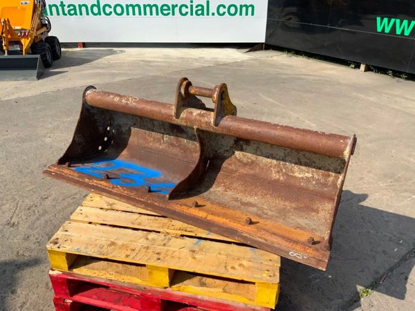 60" GEITH GRADING BUCKET.....45mm PINS......23c. 364343170