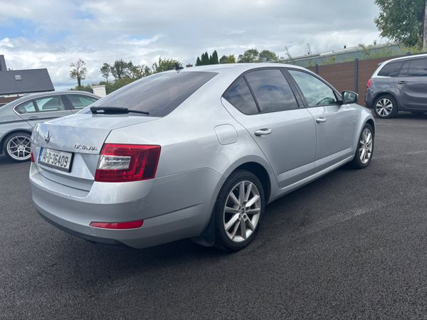 Skoda Octavia 2014 Elegance 1.6Tdi 364354518