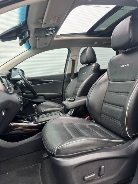 Kia Sorento 7seat GT Auto 364356893