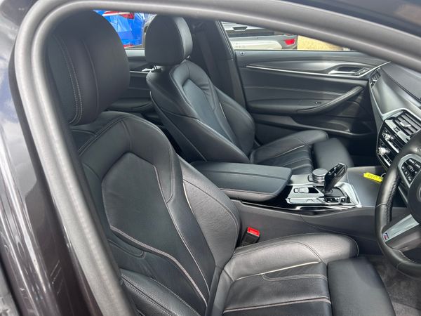 BMW 530E XDRIVE MSPORT 364357285