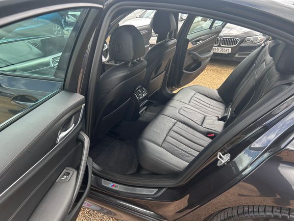 BMW 530E XDRIVE MSPORT 364357288