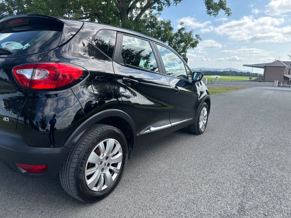 Renault Captur 2017 Automatic Low Mileage 364368933