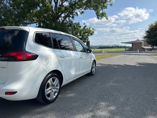 Opel Zafira 2017 SC 1.4 Automatic 364372548