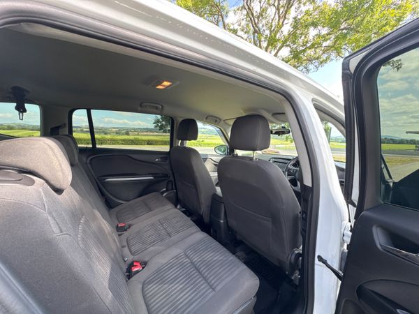 Opel Zafira 2017 SC 1.4 Automatic 364372646