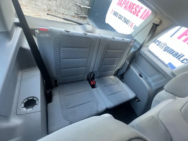 Volkswagen Touran 2007 364382296