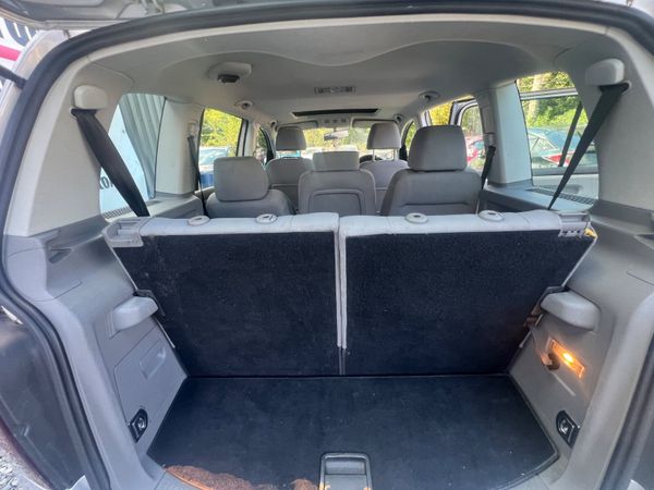 Volkswagen Touran 2007 364382300