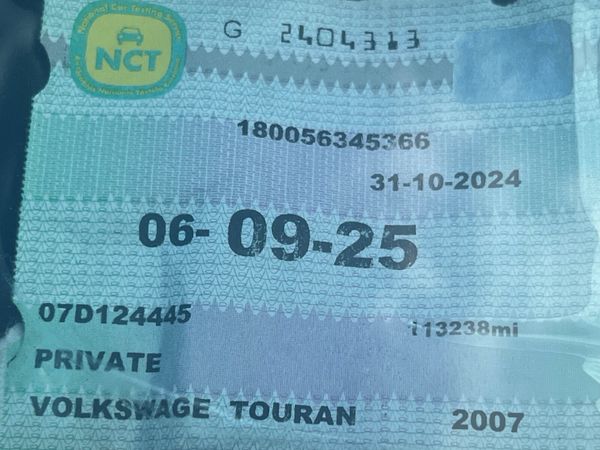 Volkswagen Touran 2007 364382310