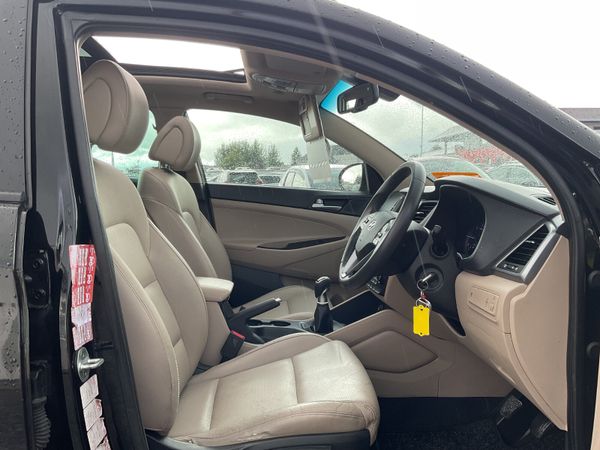 HYUNDAI TUCSON 1.7 PREMIUM SUNROOF LEATHER 364418298