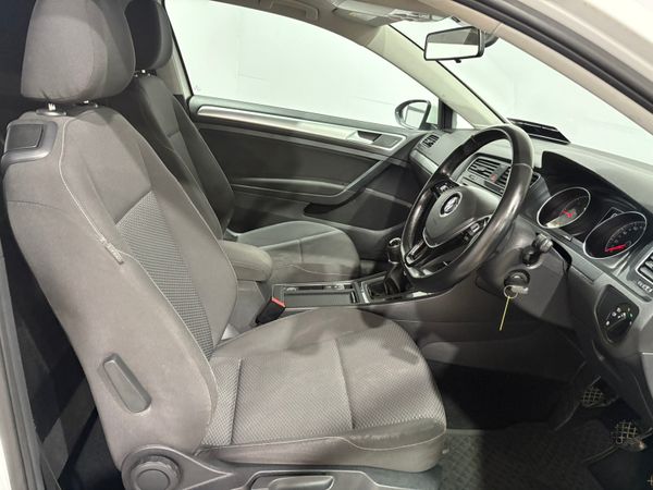 2018 Volkswagen Golf Trendline Van 1.6 TDi 364425440