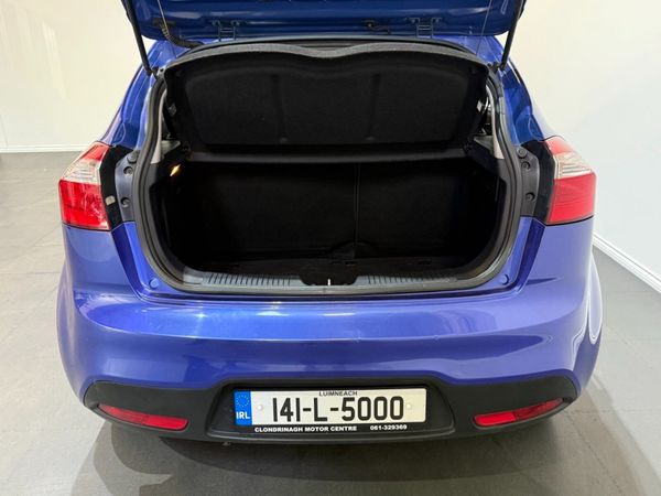 Kia Rio 1.4 L CRDi - Petrol Manual 364440247