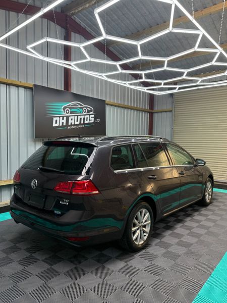 Volkswagen Golf 2015 - Automatic + Lounge spec 364442286