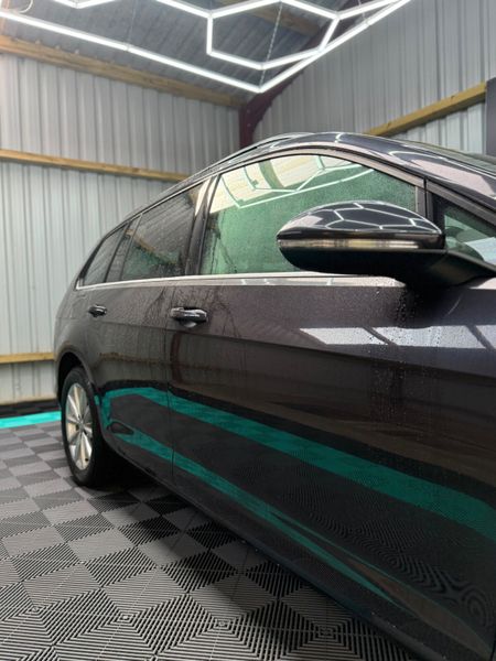 Volkswagen Golf 2015 - Automatic + Lounge spec 364442296