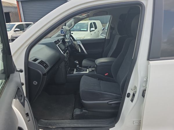 Toyota Land Cruiser GX LWB Auto  204Bhp 364456423