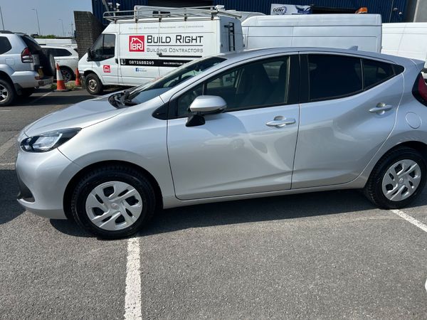 Toyota Aqua New shape 364474999