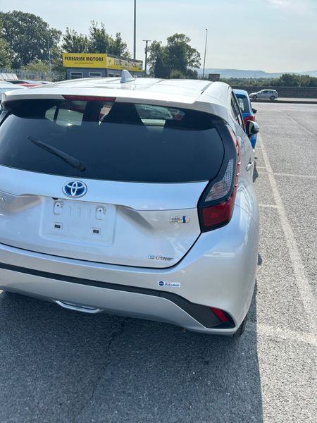 Toyota Aqua New shape 364475039