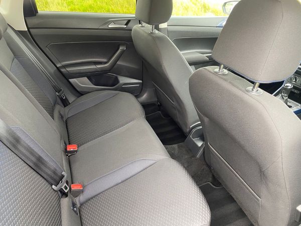 Volkswagen Polo 2021 United 1.0 364470615