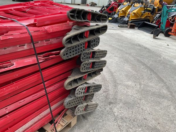 PEDESTRIAN SAFETY BARRIERS..13. 364487521