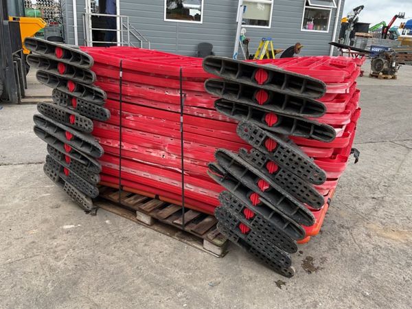 PEDESTRIAN SAFETY BARRIERS.........11. 364482596