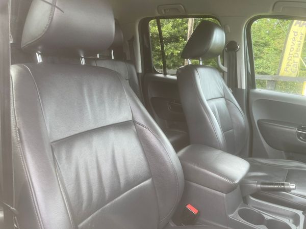 Deposit taken****162 Volkswagen Amarok Highline 364483318