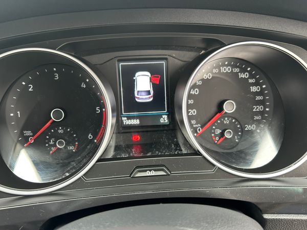 Volkswagon  Tiguan 2:0 diesal 364536877
