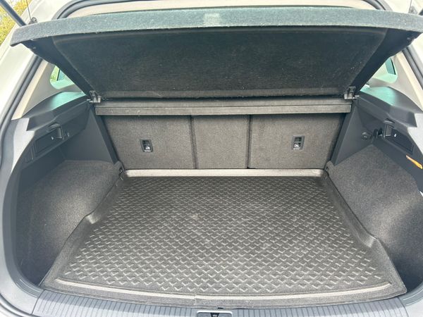 Volkswagon  Tiguan 2:0 diesal 364536878
