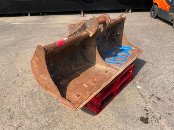 72" GRADING BUCKET......65mm PINS.........165w 364537609
