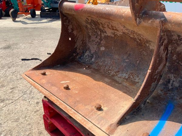 72" GRADING BUCKET......65mm PINS.........165w 364537618
