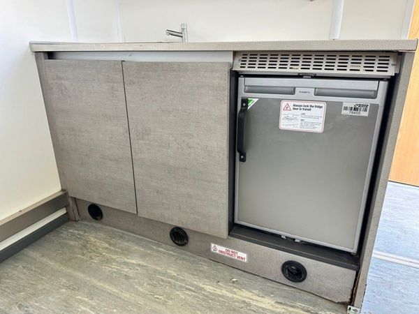 23 x 9 ECO WELFARE UNIT , generator , toilet .... 364550581