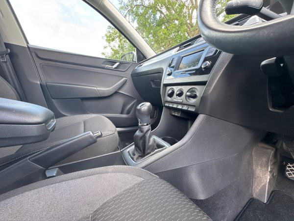 Skoda Rapid 2015 Spaceback Ambtion low mileage 364573541