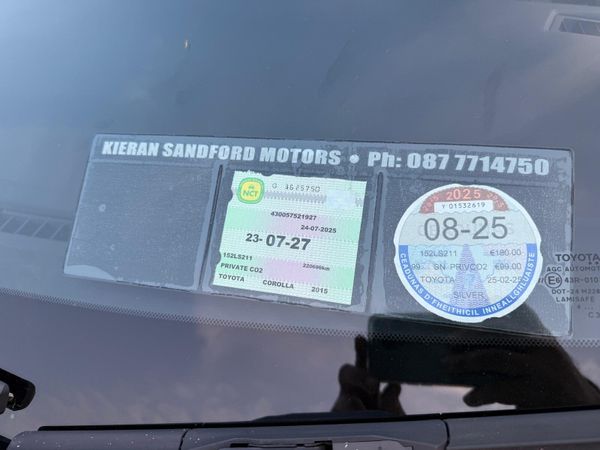 Toyota Corolla 2015 364606983