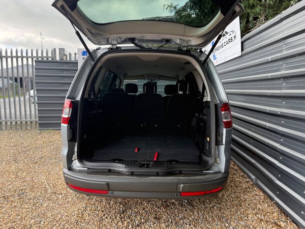 Ford Galaxy 2013 364614654