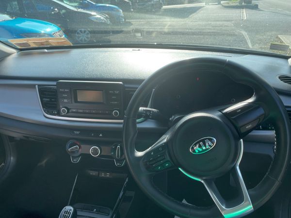 Kia Rio 2018 - SPOTLESS & DRIVES LIKE NEW. 364616686