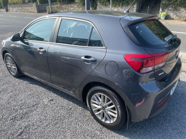 Kia Rio 2018 - SPOTLESS & DRIVES LIKE NEW. 364616694