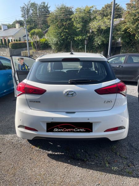 Hyundai i20 2016 - STUNNING CAR,  PRISTINE WHITE. 364617826