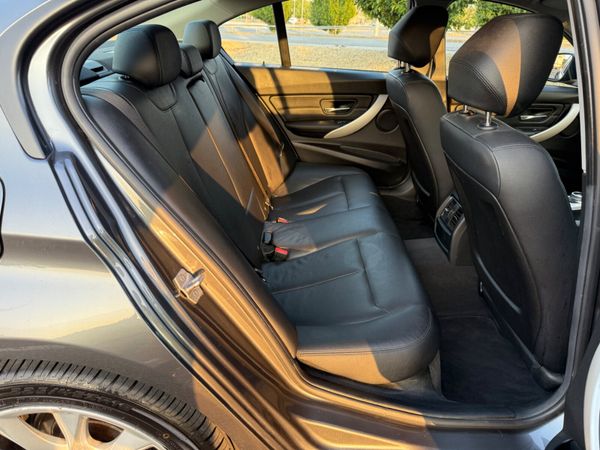 BMW 3  2018 diesel 364619187