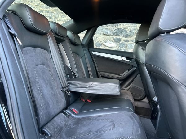 Audi A4 2013 S Line Black edition 364637813