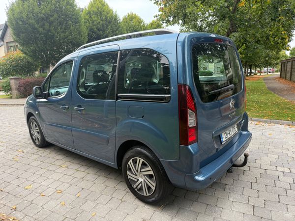Citroen Berlingo Multispace Automatic 2013 5 Seats 364658854