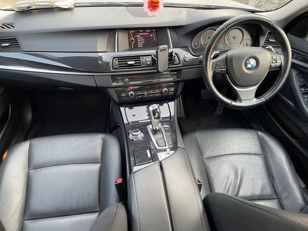 BMW 5 AUTOMATIC 364676438