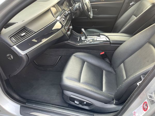 BMW 5 AUTOMATIC 364676468