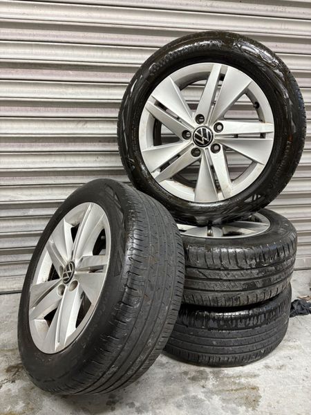 Volkswagen Golf 16” Alloys 364686466