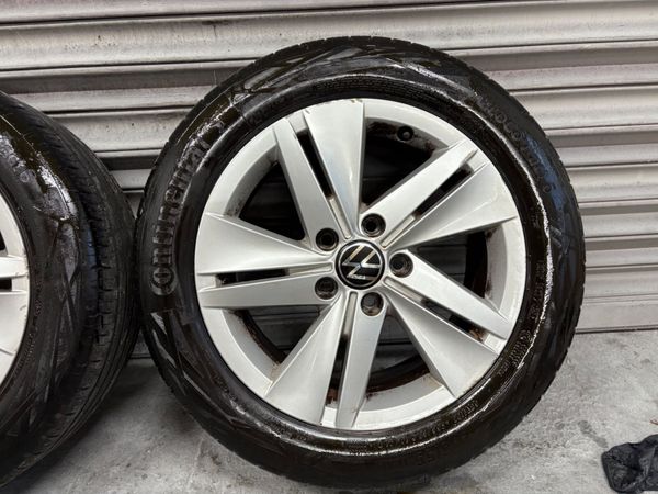 Volkswagen Golf 16” Alloys 364686471