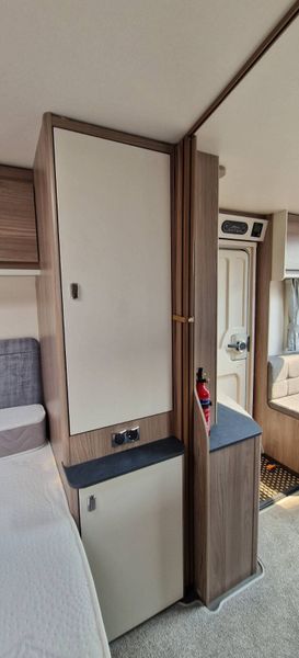 Swift Sprite Major 4SB  fixed  Bed 364691418