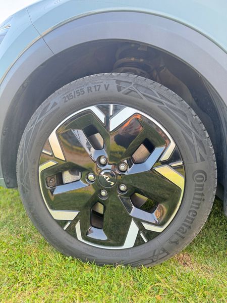 Kia Niro 2023 Long Range *LOW KM* 364707012