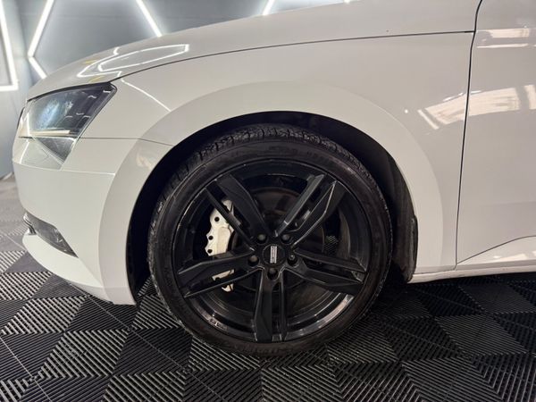 ⚪️2017 SKODA SUPERB AMBITION DSG BLACK EDITION⚪️ 364748072