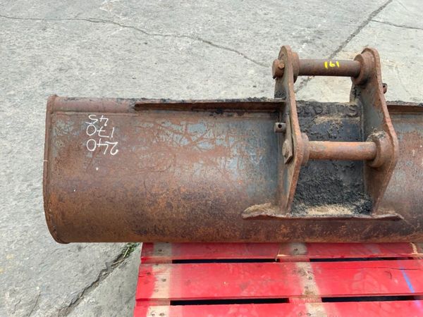 60" GRADING BUCKET......45mm PINS.....172wa. 364748893