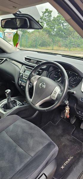 Nissan X-Trail 2017 364742277