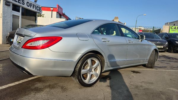 Mercedes-Benz CLS 350 Automatic 364743266