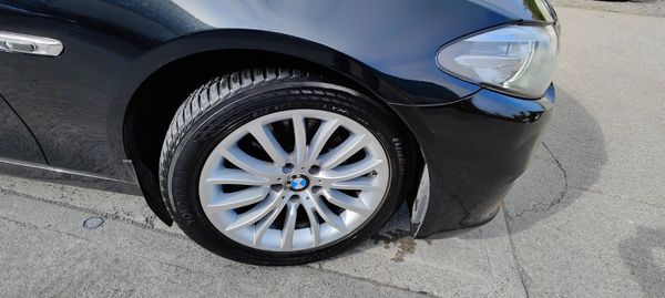 BMW 5-Series 2014 364771885