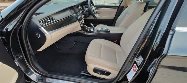 BMW 5-Series 2014 364771903