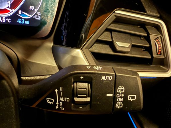 212 BMW 330e SE Pro Touring 364772898